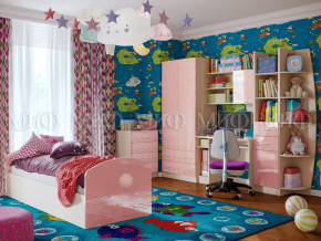 Детская комната Юниор-2 Розовый металлик в Ревде - revda.magazinmebel.ru | фото