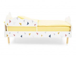 Кровать Stumpa Облако бортик, рисунок Треугольники желтый, синий, розовый в Ревде - revda.magazinmebel.ru | фото - изображение 3