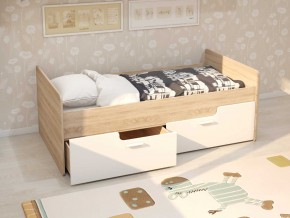 Кровать Умка дуб сонома с белыми ящиками в Ревде - revda.magazinmebel.ru | фото